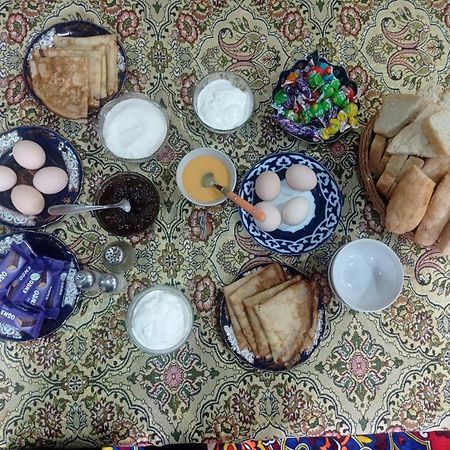 Zuhro Guest House Bukhara Exterior photo